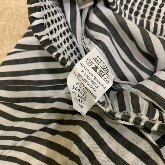 Revolve Elan brand pinstripe tulip hem shorts - Picture 4 of 5